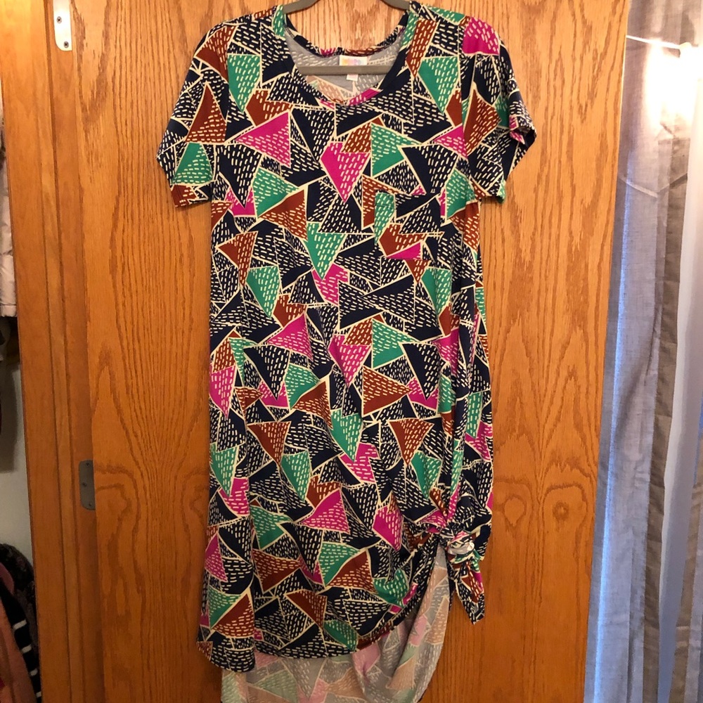 Lularoe M Carly, multicolored